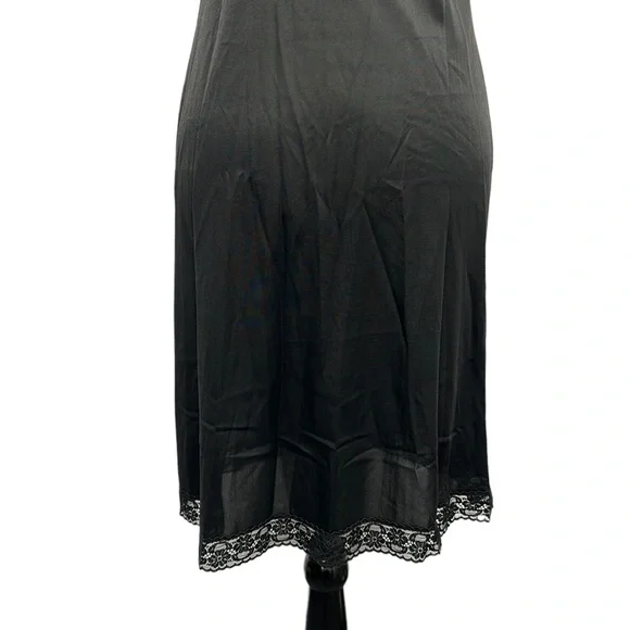 Vintage Black VANITY FAIR Dupont Nylon Nightgown Negligee Gown w Lace Trim 34